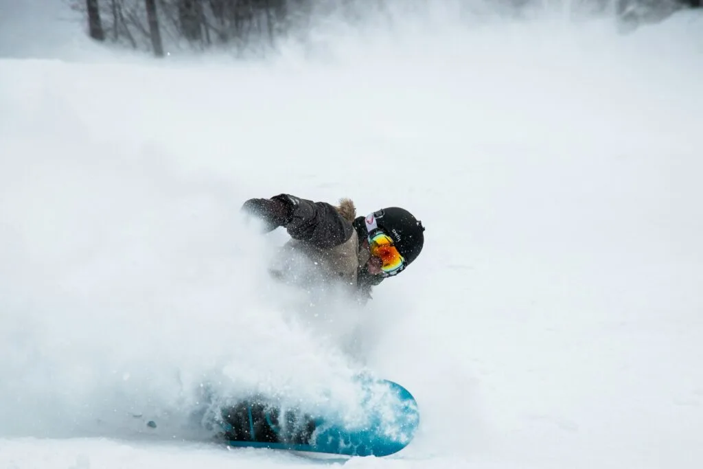 Directional camber in a powder board