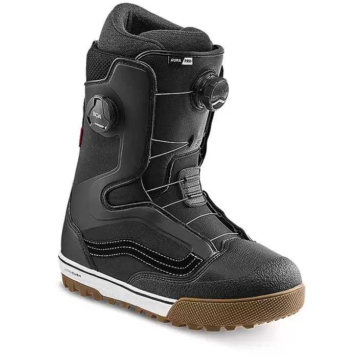 Best snowboard boots 2025 for narrow feet