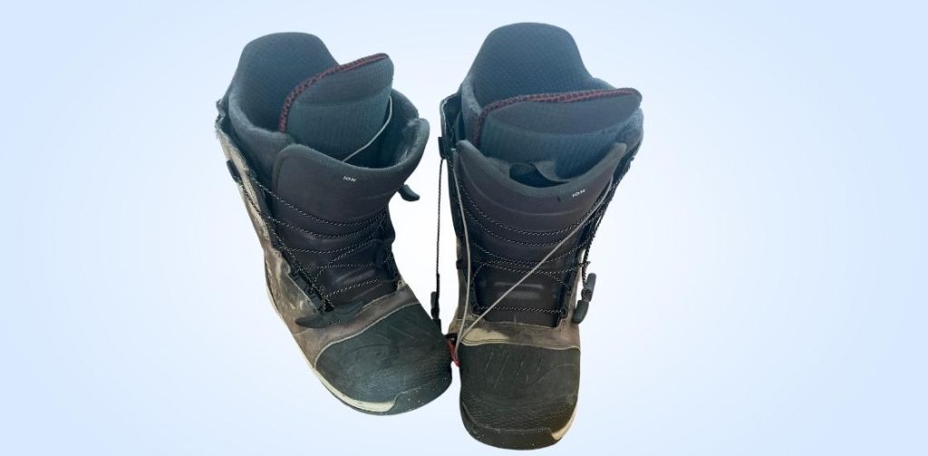 How long do snowboard boots last