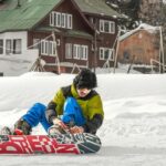 Which snowboard profile is better for beginners