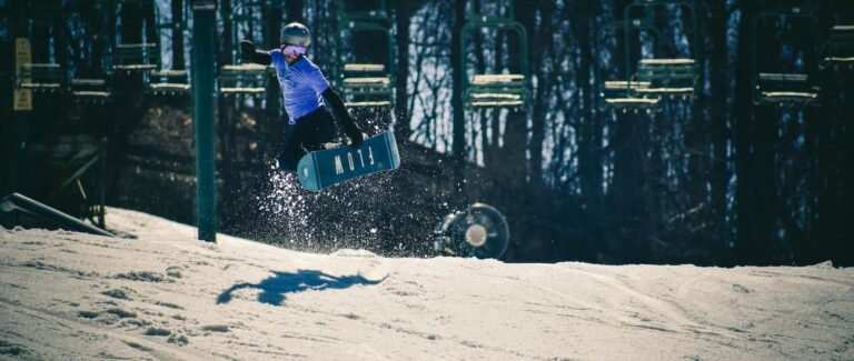 How to choose the right snowboard shape for your ride style